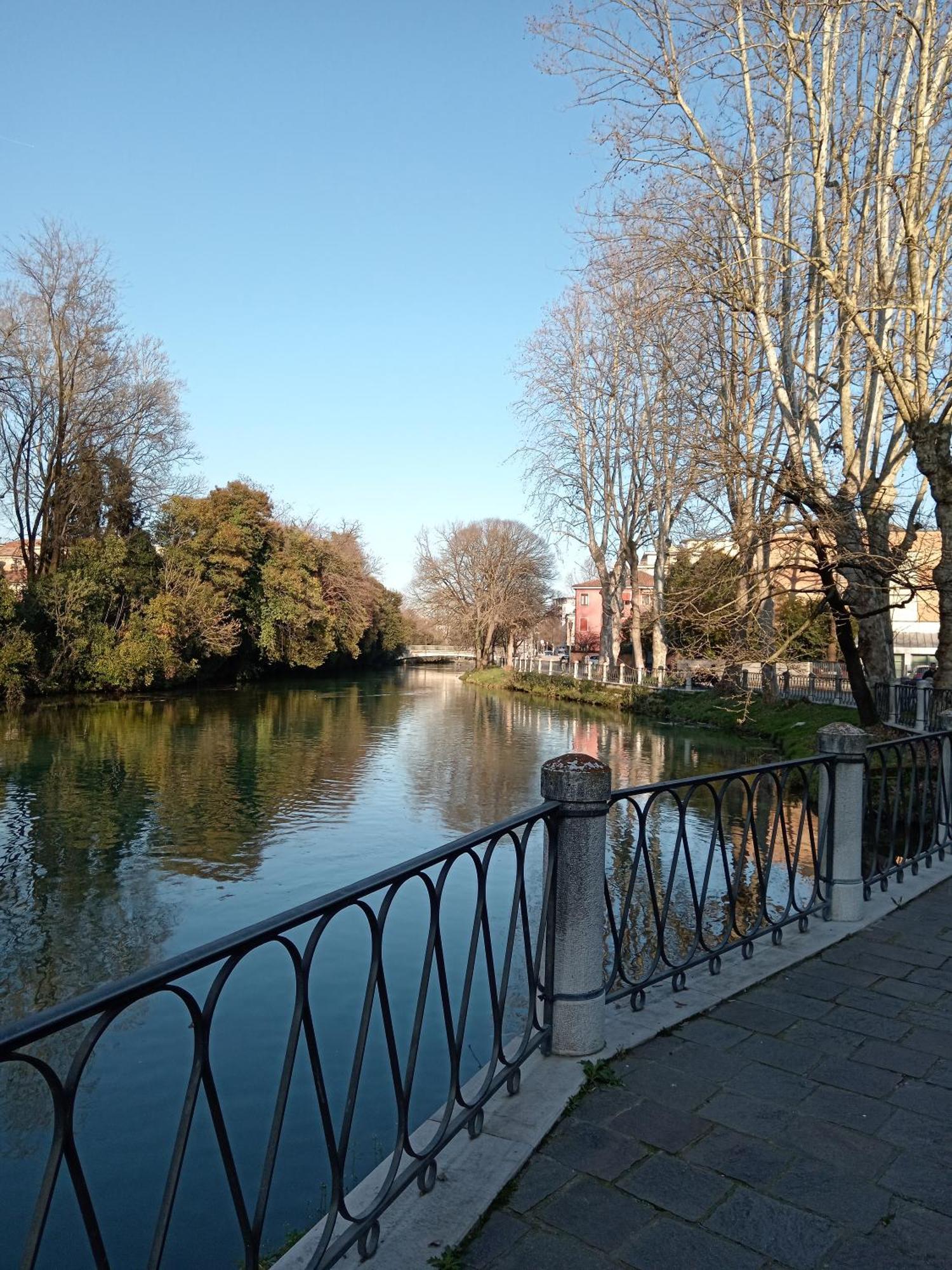 Lungo Sile Apartman Treviso Kültér fotó