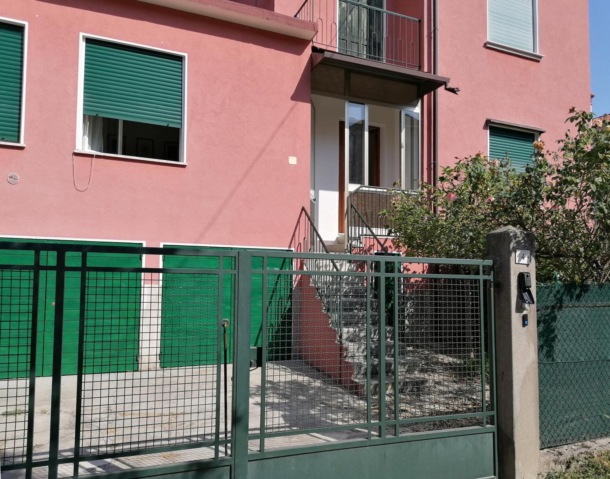Lungo Sile Apartman Treviso Kültér fotó